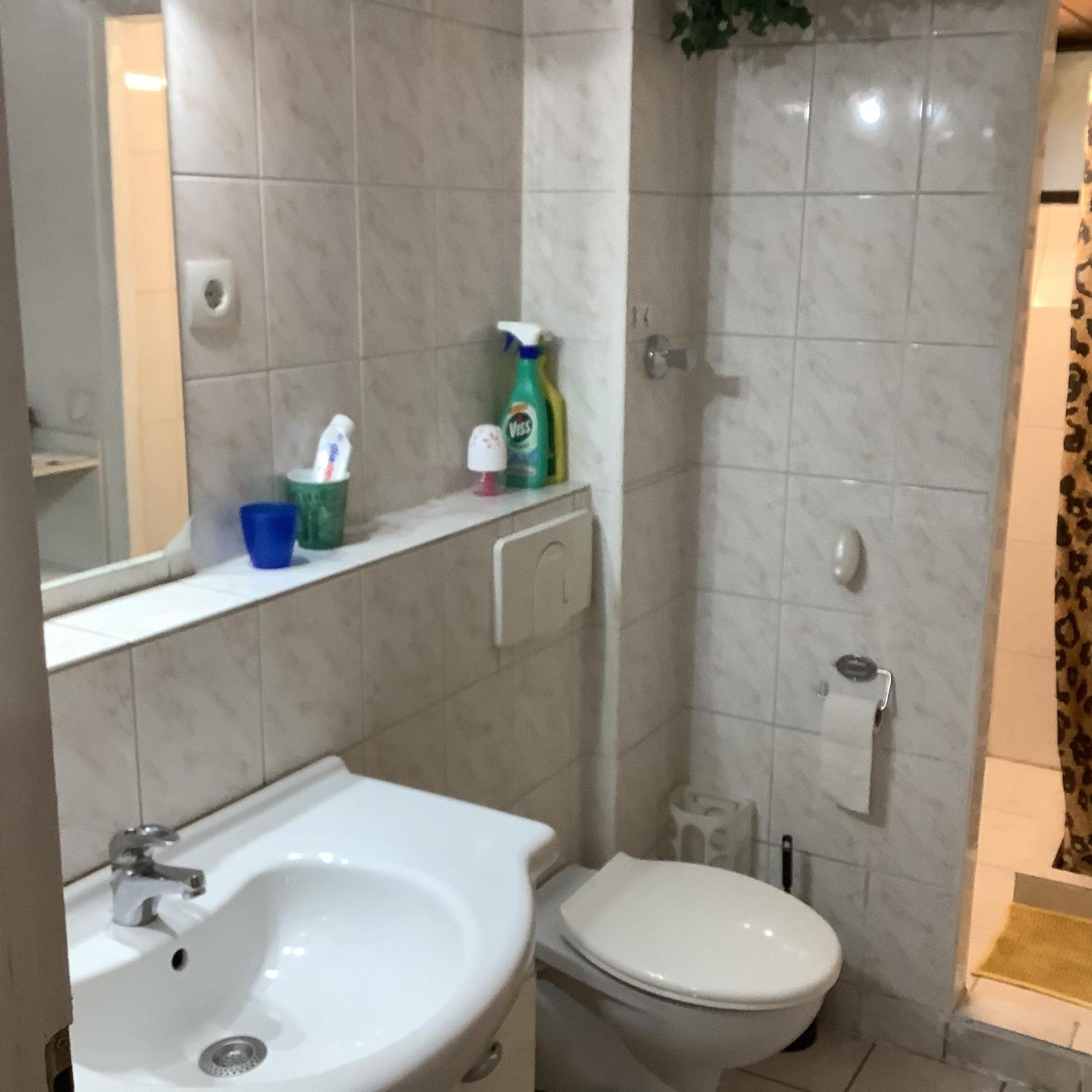 Schoenes Zimmer Im Seterant/Untergeschoss Essen Dış mekan fotoğraf