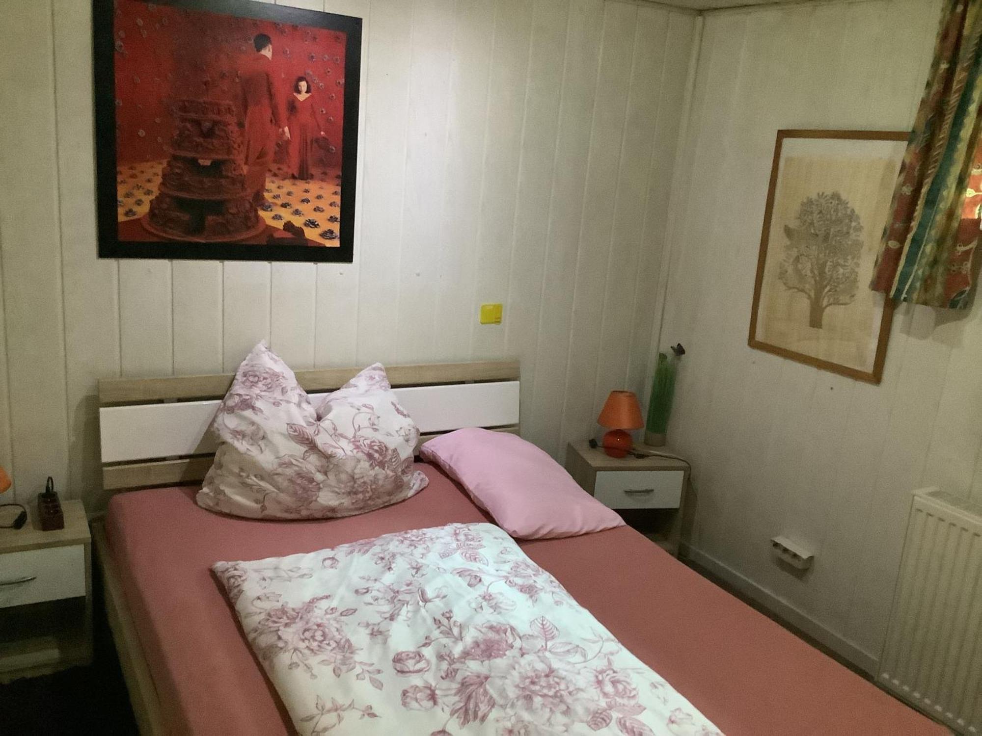 Schoenes Zimmer Im Seterant/Untergeschoss Essen Dış mekan fotoğraf